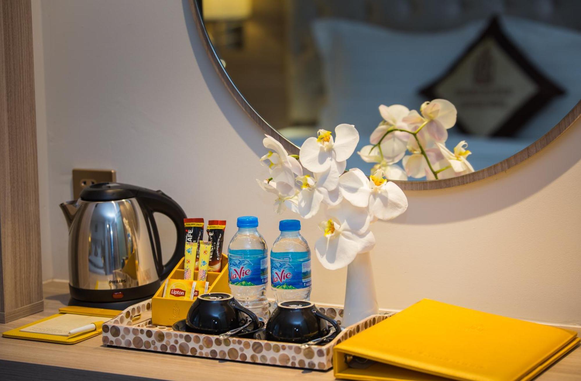 Nicecy Suite Hotel & Spa Ho Chi Minh City Bagian luar foto