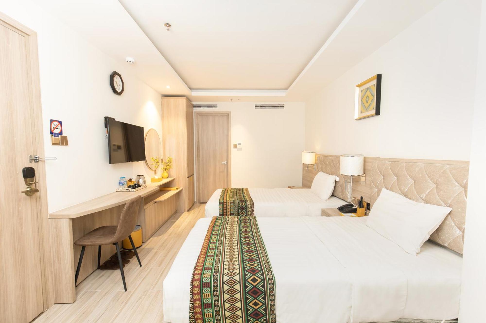 Nicecy Suite Hotel & Spa Ho Chi Minh City Bagian luar foto