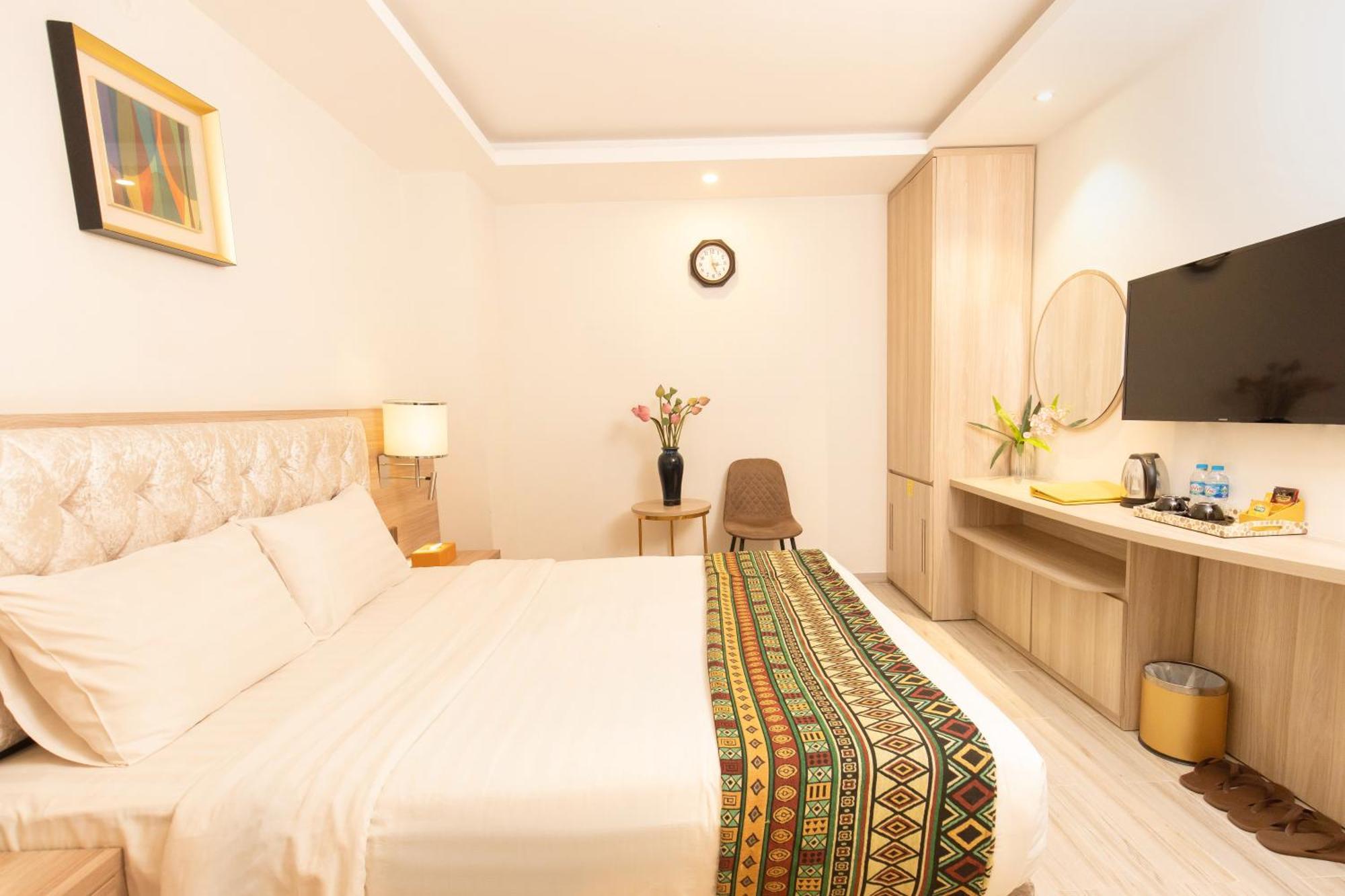 Nicecy Suite Hotel & Spa Ho Chi Minh City Bagian luar foto